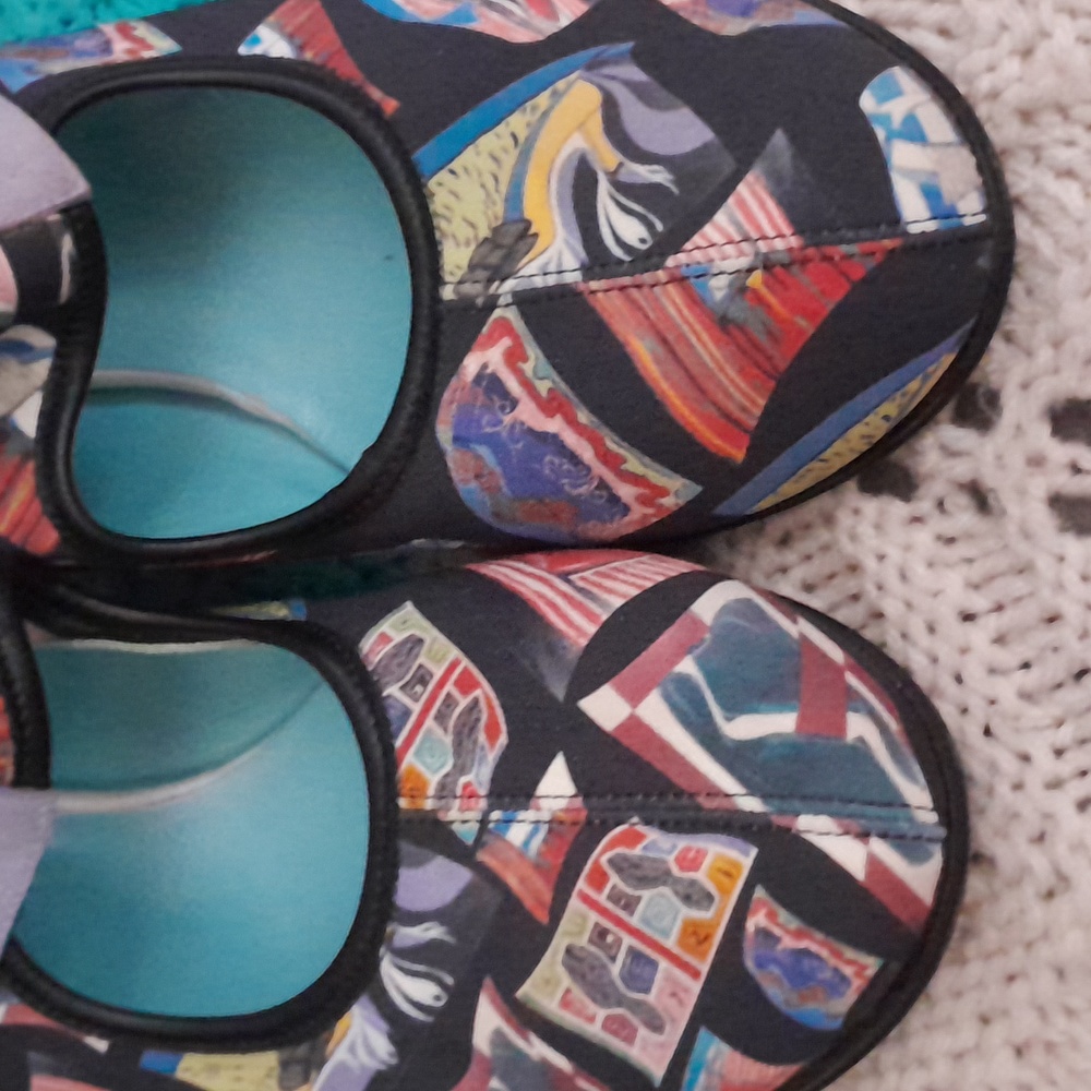 Thierry Rabotin Multicolor Patterned Heels - Picture 3 of 8